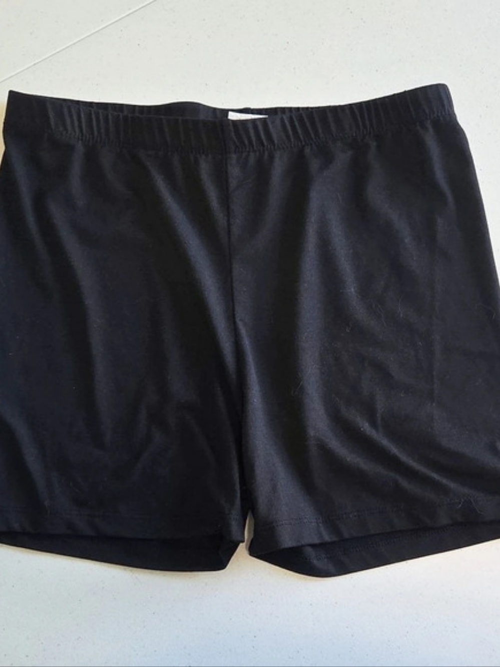 Set Of 4 Black Athletic Biker Shorts Size Large Gym Training 2.5 In Inseam